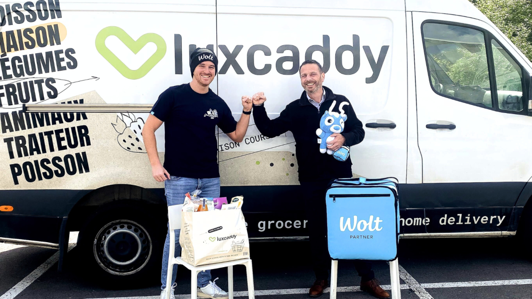 Tomás Etcheverry, Wolt Luxembourg general manager with Romain Putz, LuxCaddy owner