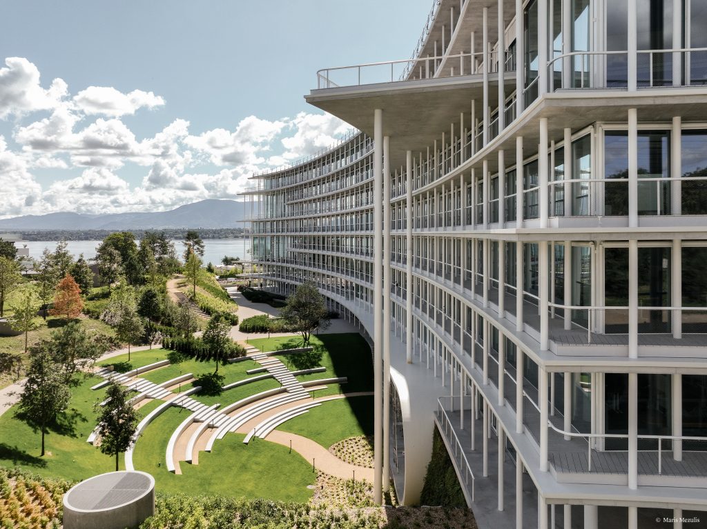 (Lombard Odier's global headquarters in Bellevue, Geneva. Photo © Maris Mezulis)