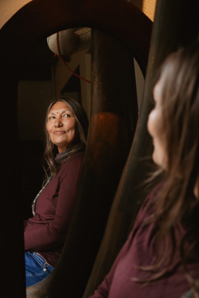 (Tanya Lofy photographed at Lofy's Place by Stephanie Jabardo. Photo © Forbes Luxembourg)